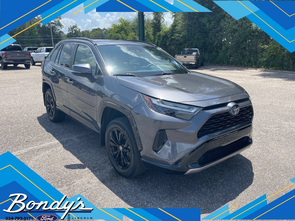 Used 2024 Toyota RAV4 SE w/ Convenience Package