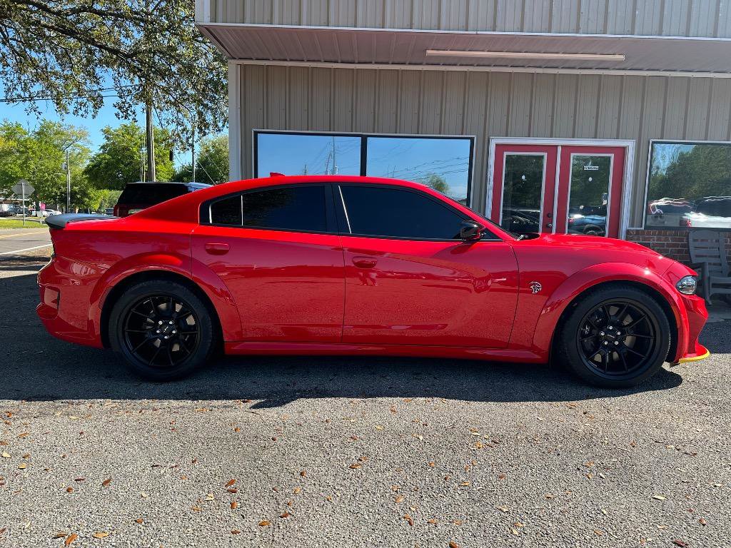 Used 2023 Dodge Charger SRT Hellcat w/ Harman/Kardon Audio Group image 2