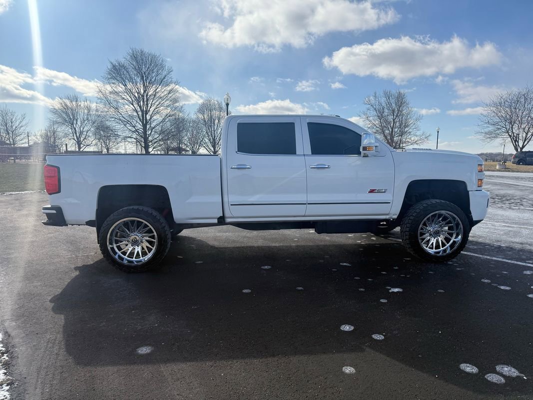 Used 2016 Chevrolet Silverado 2500 LTZ w/ Duramax Plus Package image 4