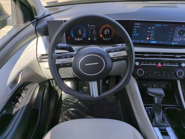 Used 2025 Hyundai Tucson SEL AWD/4WD image 16