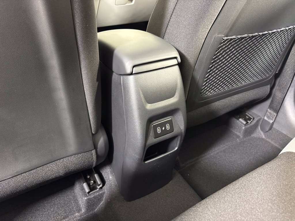New 2026 Hyundai Venue SEL FWD image 25