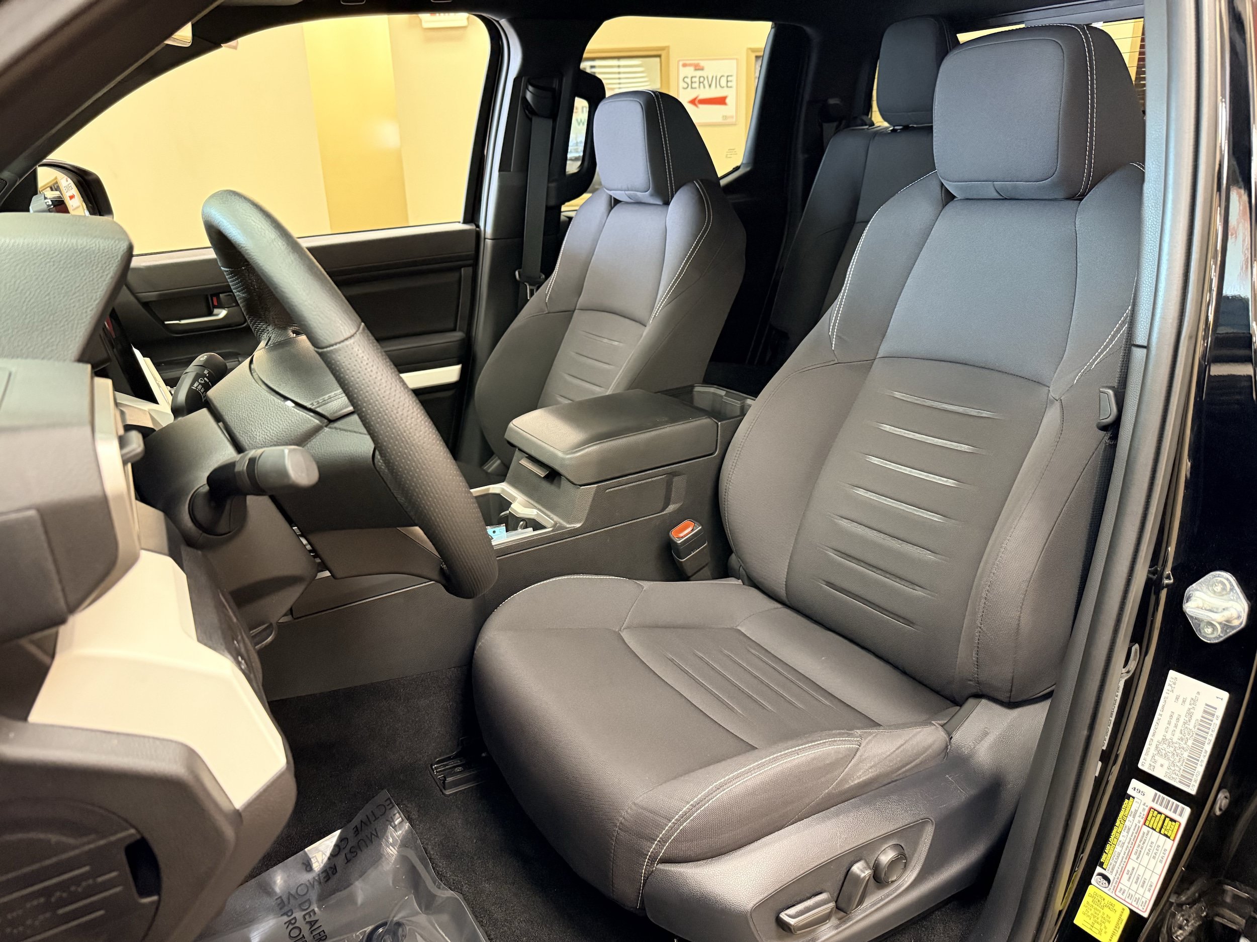 Used 2024 Toyota Tacoma TRD Sport w/ TRD Sport Upgrade Package AWD/4WD image 8