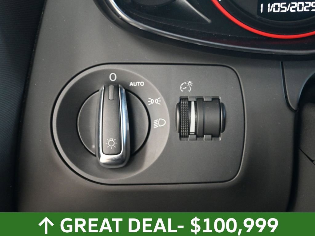 Used 2010 Audi R8 V10 image 9