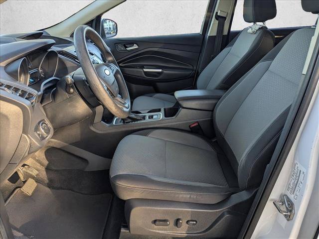 Used 2017 Ford Escape SE FWD image 14