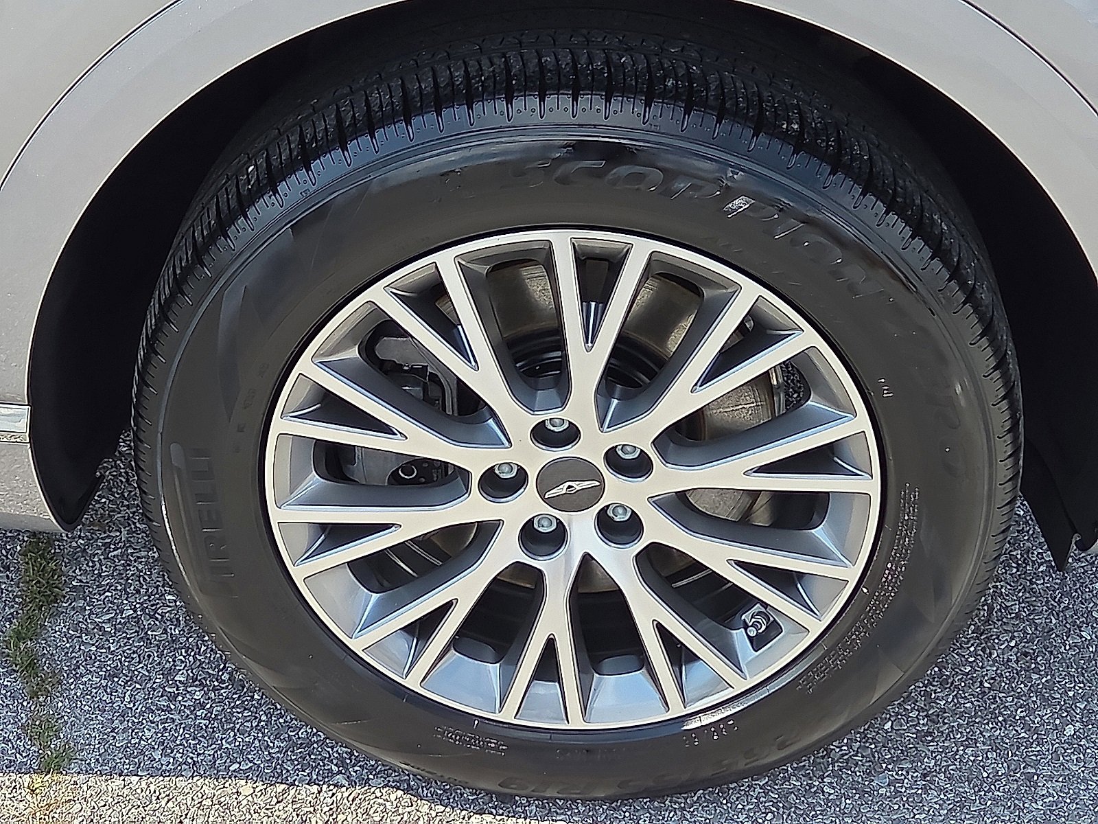 Used 2024 Genesis GV80 2.5T image 7