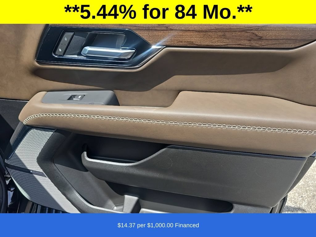 New 2026 GMC Yukon XL Denali Ultimate w/ LPO, Floor Liner Package AWD/4WD image 9