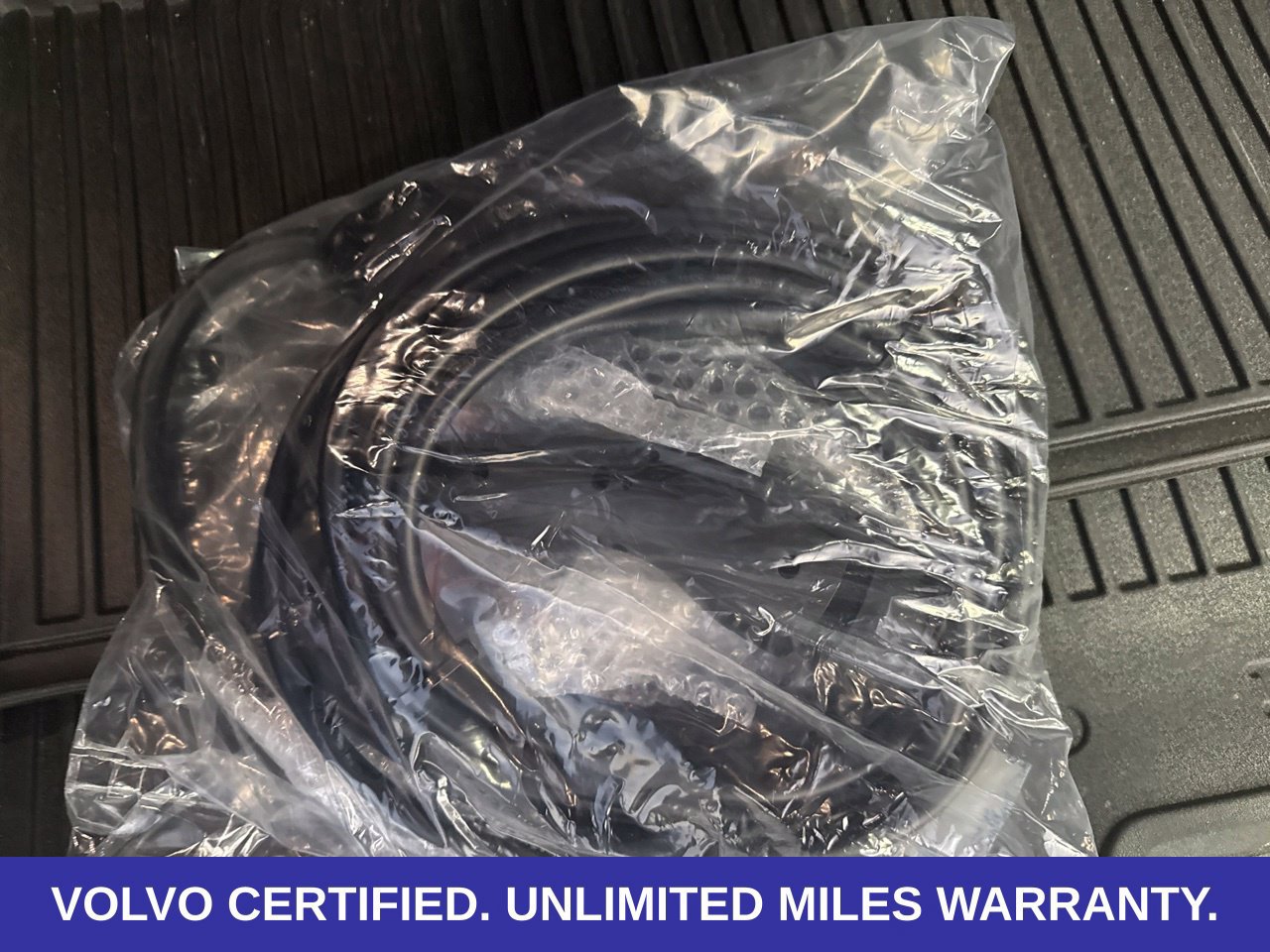 Certified 2024 Volvo XC90 T8 Ultimate w/ Protection Package Premier AWD/4WD image 21