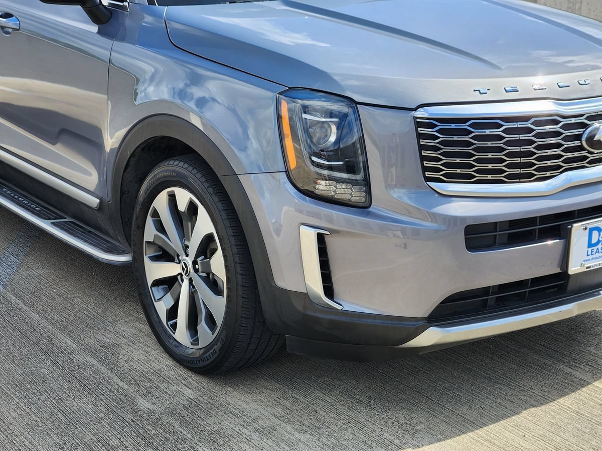 Used 2020 Kia Telluride S w/ S 8 Passenger Seating Package FWD image 11