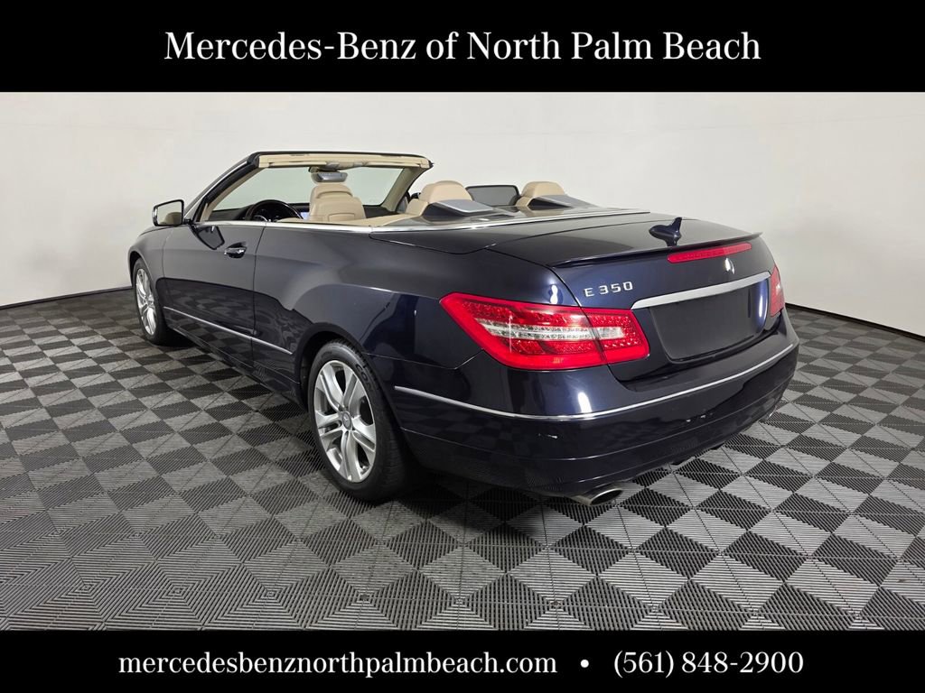 Used 2011 Mercedes-Benz E 350 Cabriolet image 4