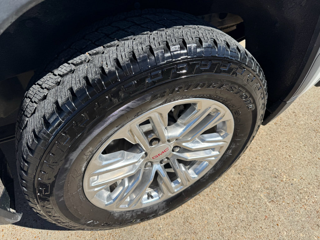 Used 2021 GMC Sierra 1500 Denali w/ Denali Ultimate Package image 10