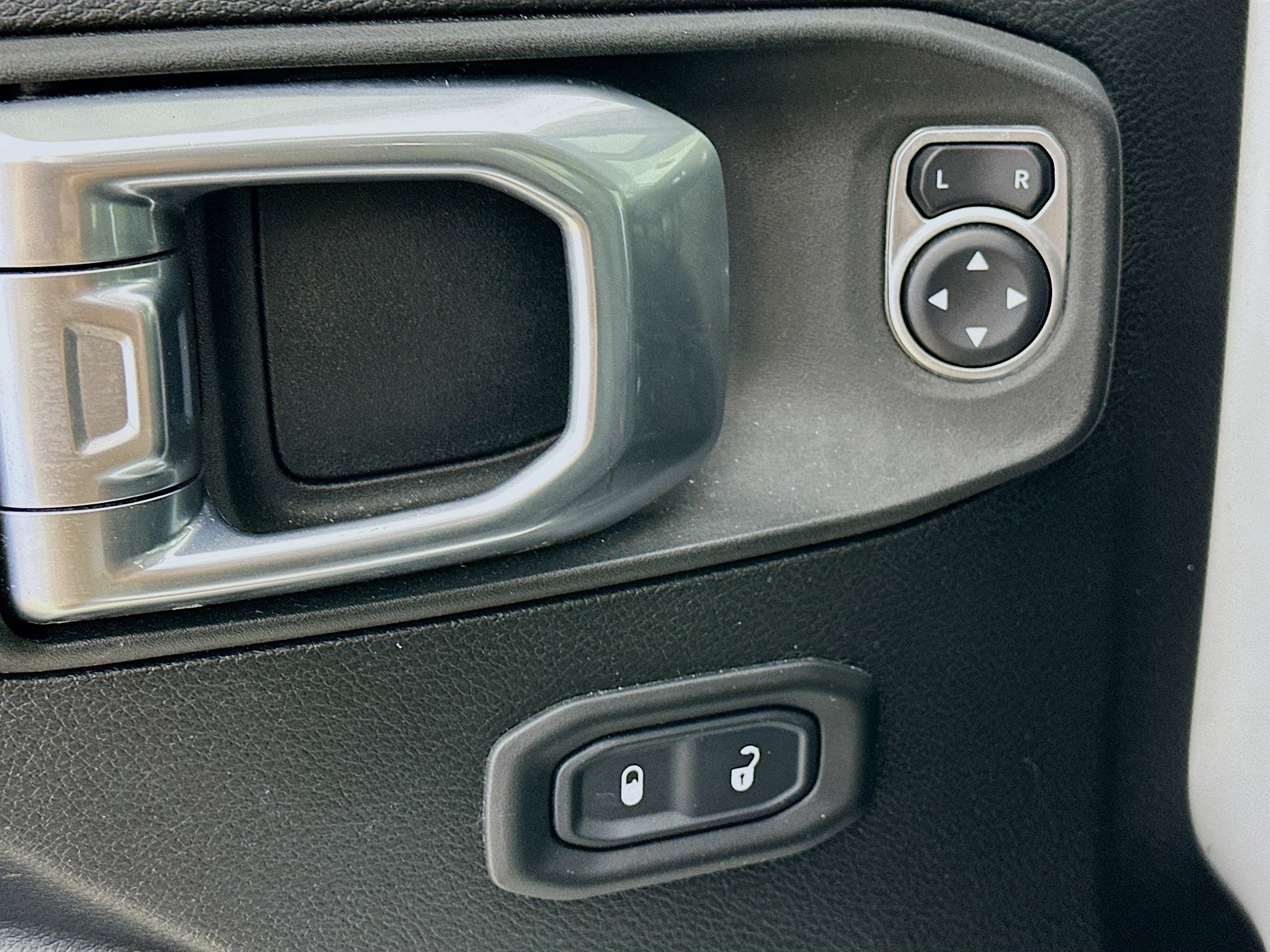 Certified 2021 Jeep Gladiator Sport image 22