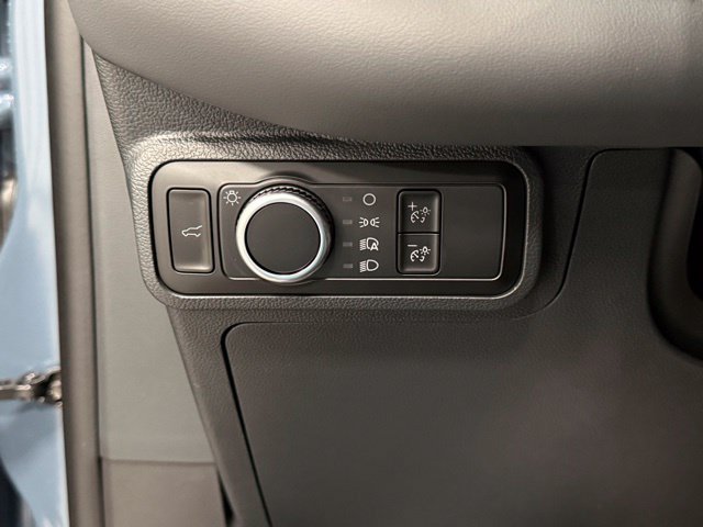 New 2026 Ford Explorer Active RWD image 11