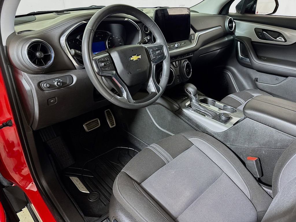 Certified 2023 Chevrolet Blazer LT w/ Convenience Package image 7