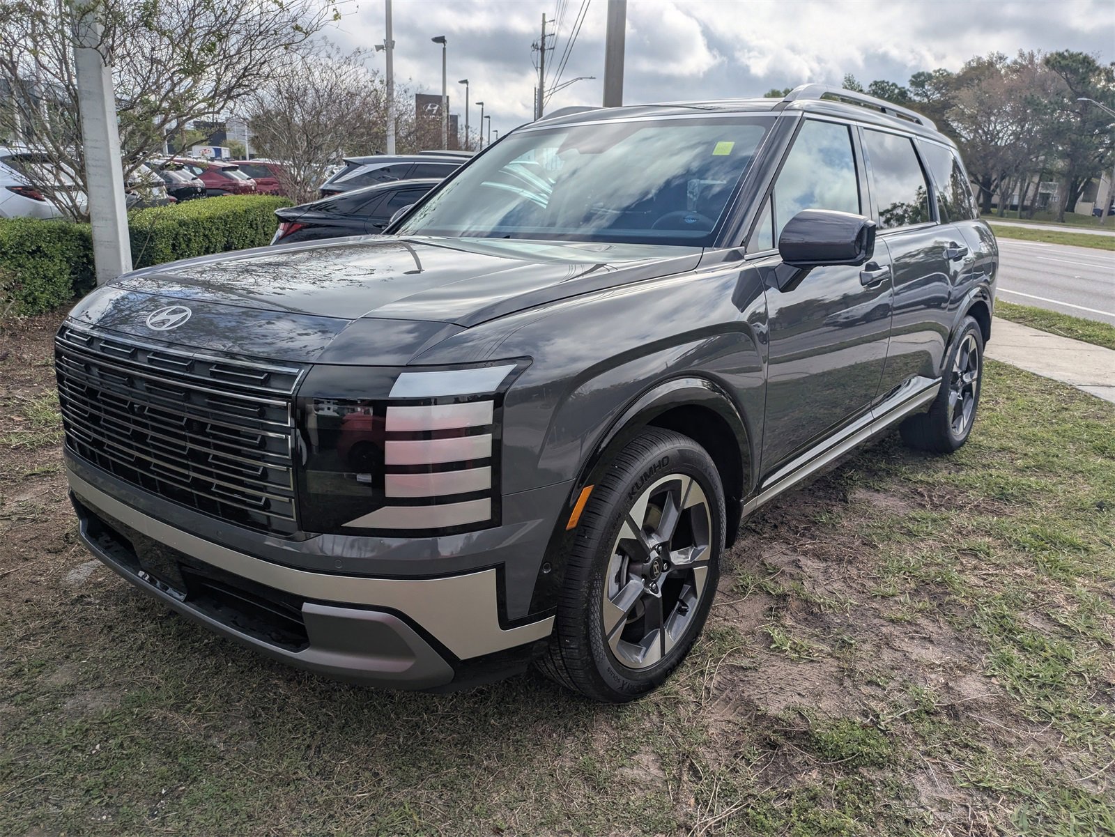 Used 2026 Hyundai Palisade Limited image 12