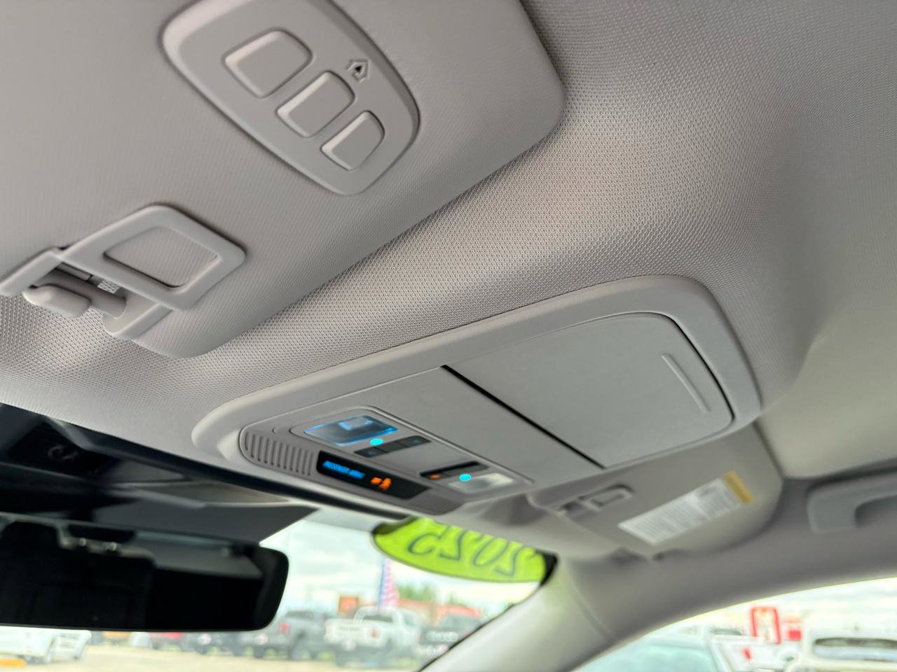 Used 2025 Ford Mustang Mach-E Premium image 27