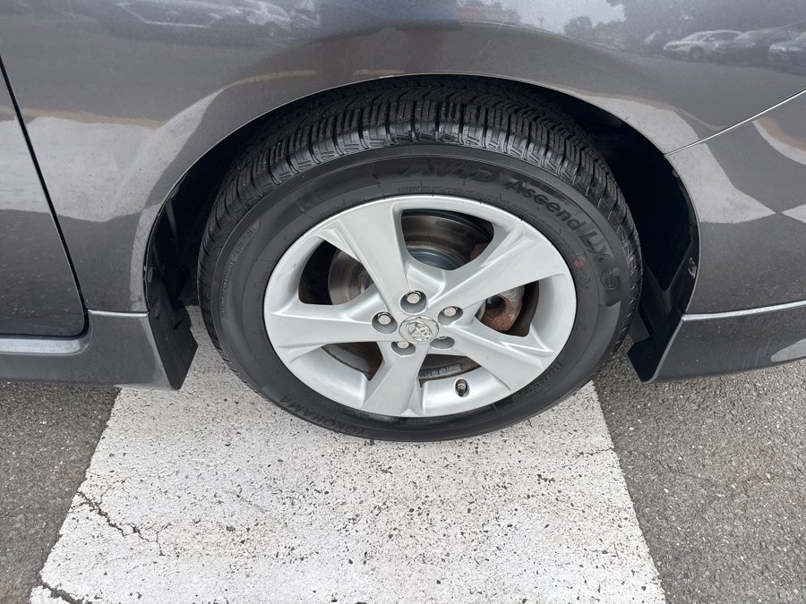 Used 2012 Toyota Corolla S FWD image 12
