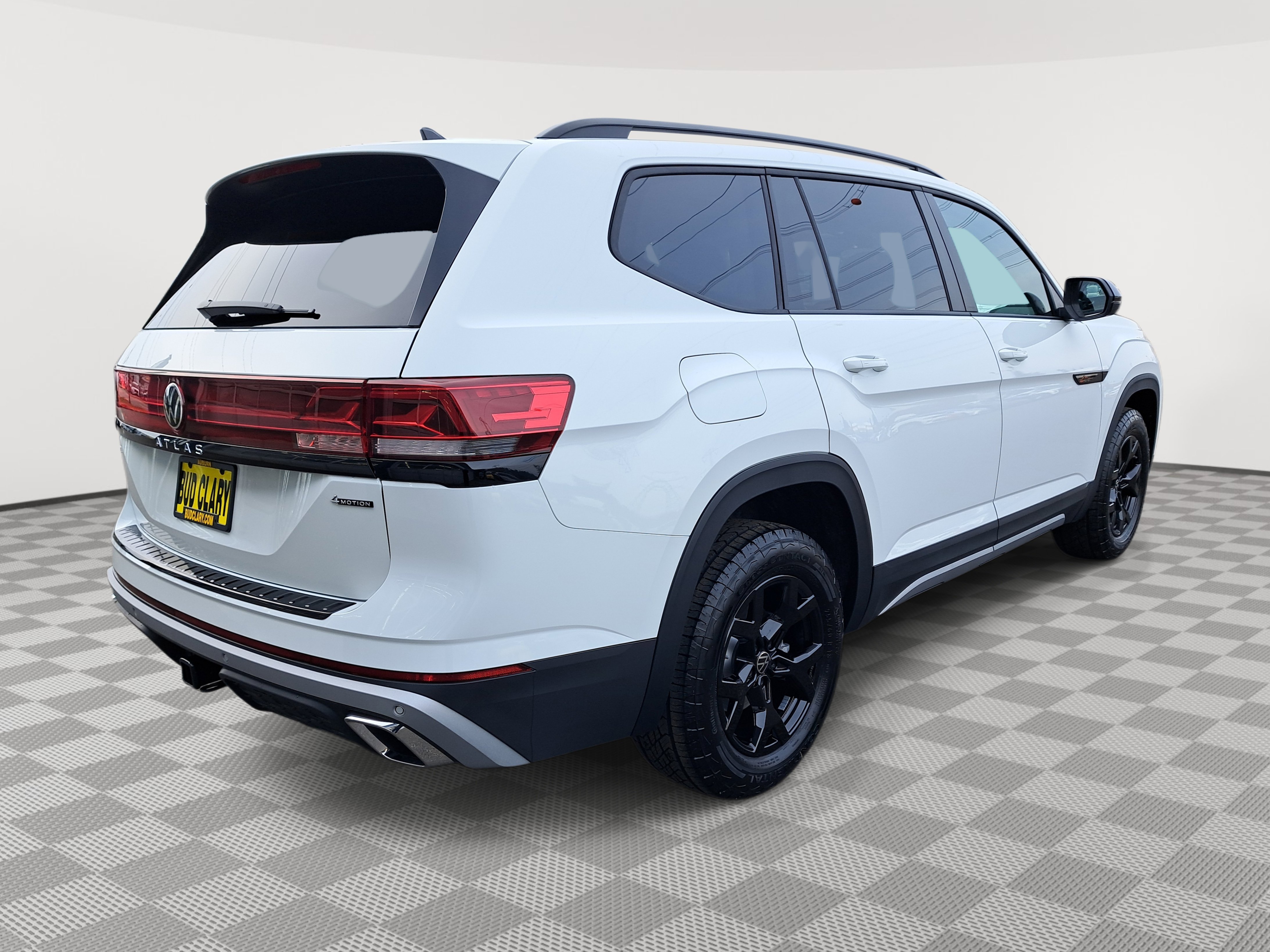 New 2025 Volkswagen Atlas Peak Edition SE image 6
