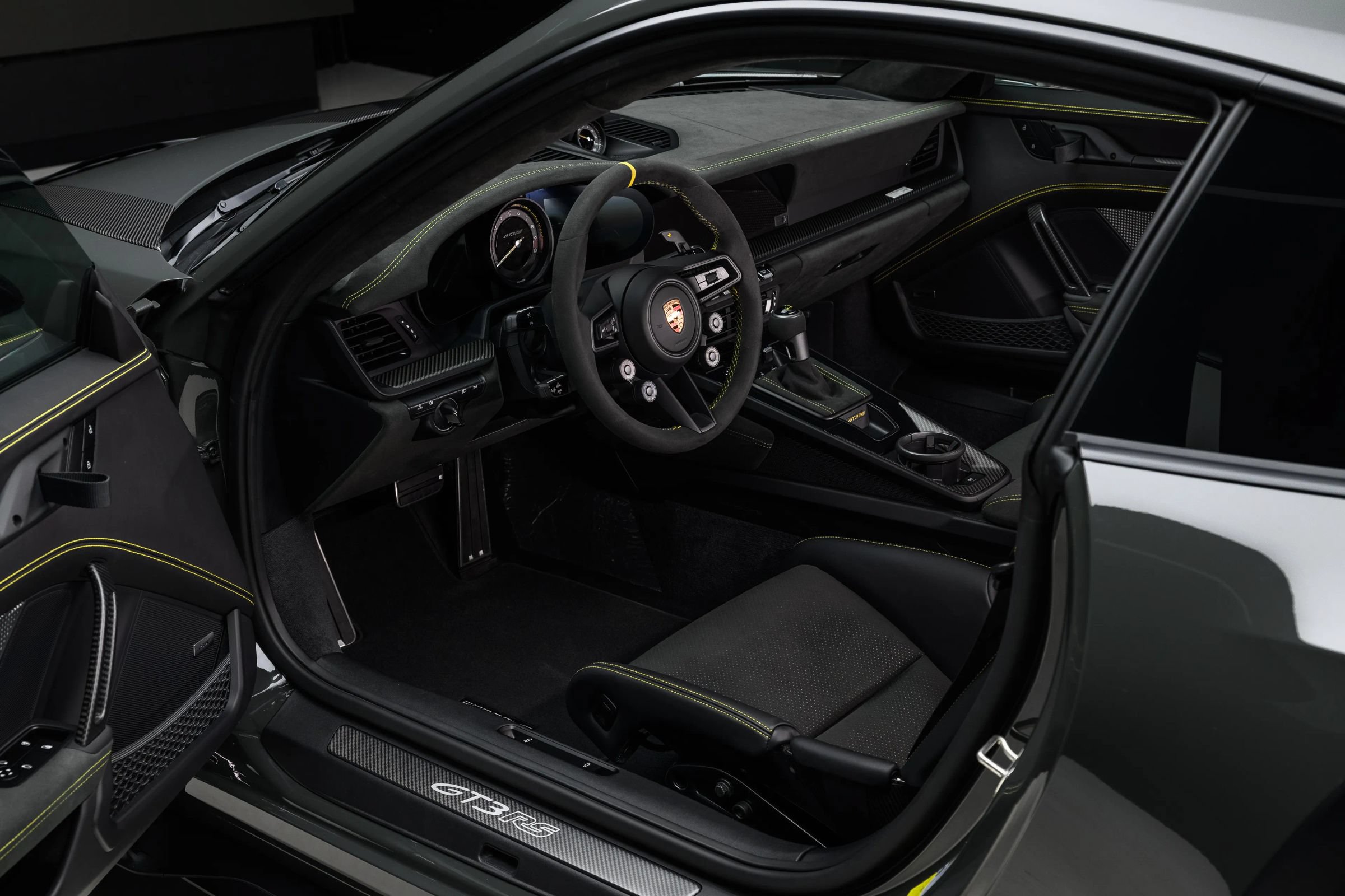 Used 2024 Porsche 911 GT3 RS RWD image 27