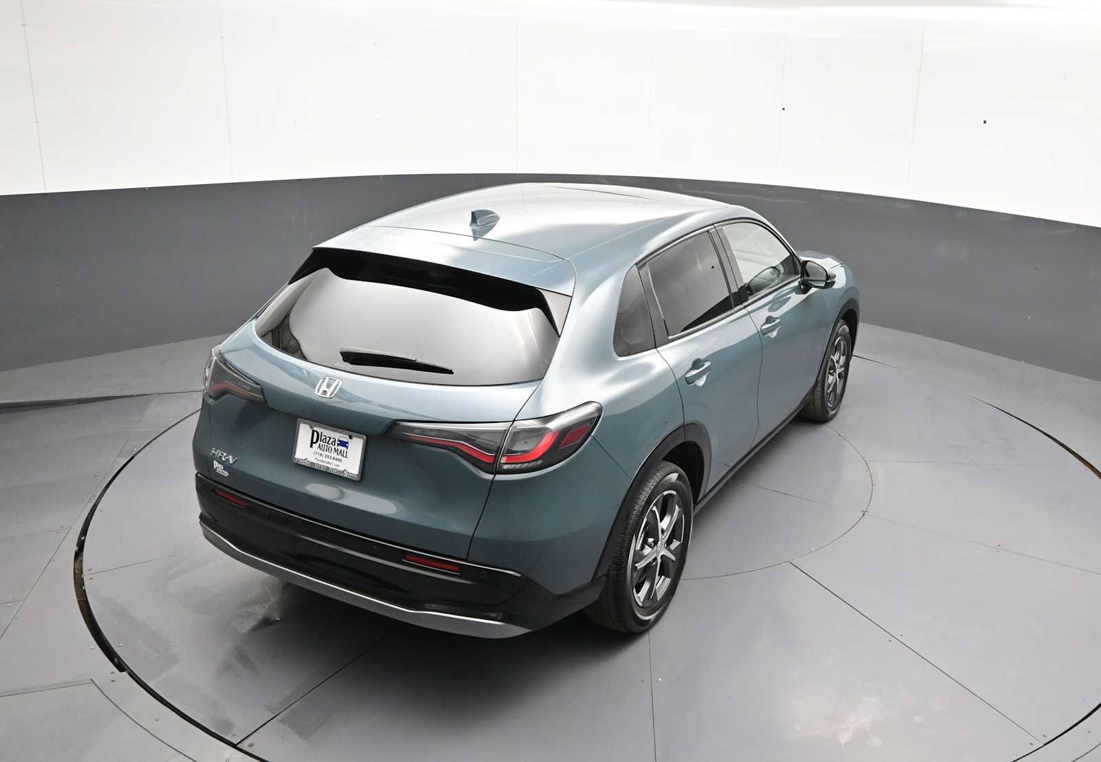 Used 2024 Honda HR-V EX-L image 36