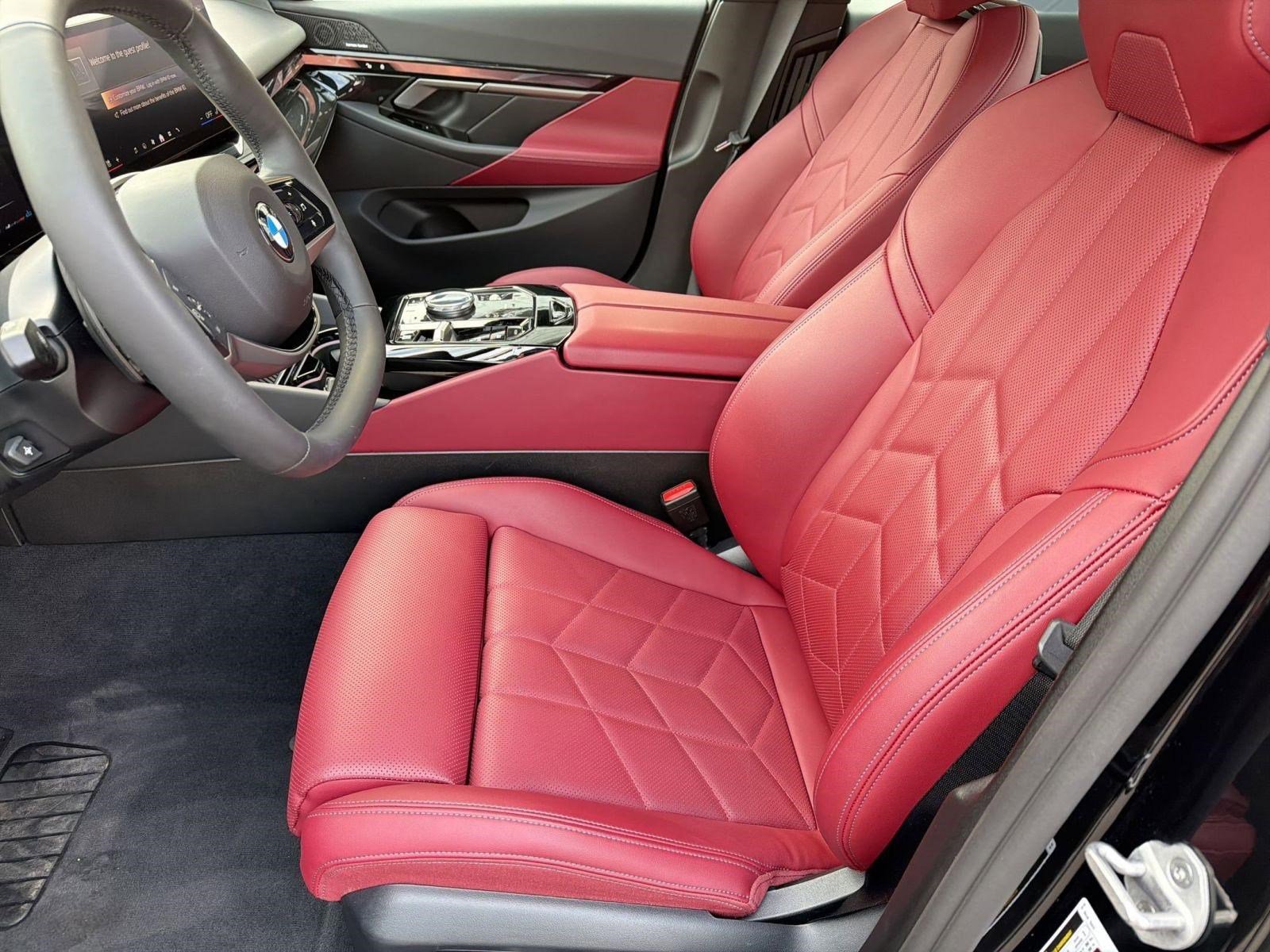 Certified 2026 BMW 540i xDrive image 5