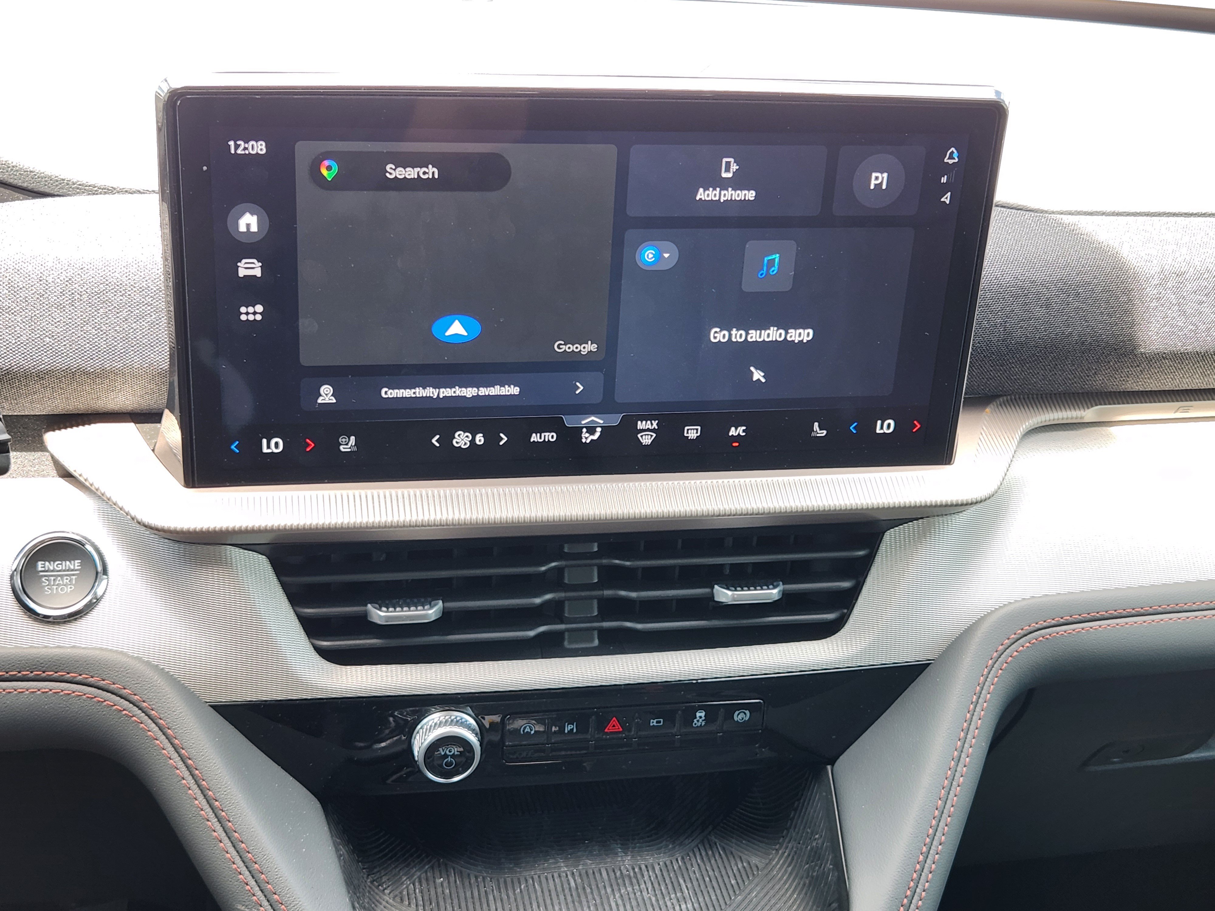 New 2026 Ford Explorer Active w/ Active Comfort Package RWD image 13