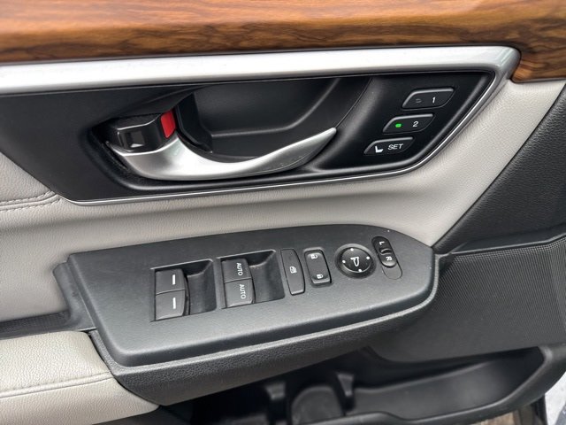 Used 2017 Honda CR-V Touring image 20