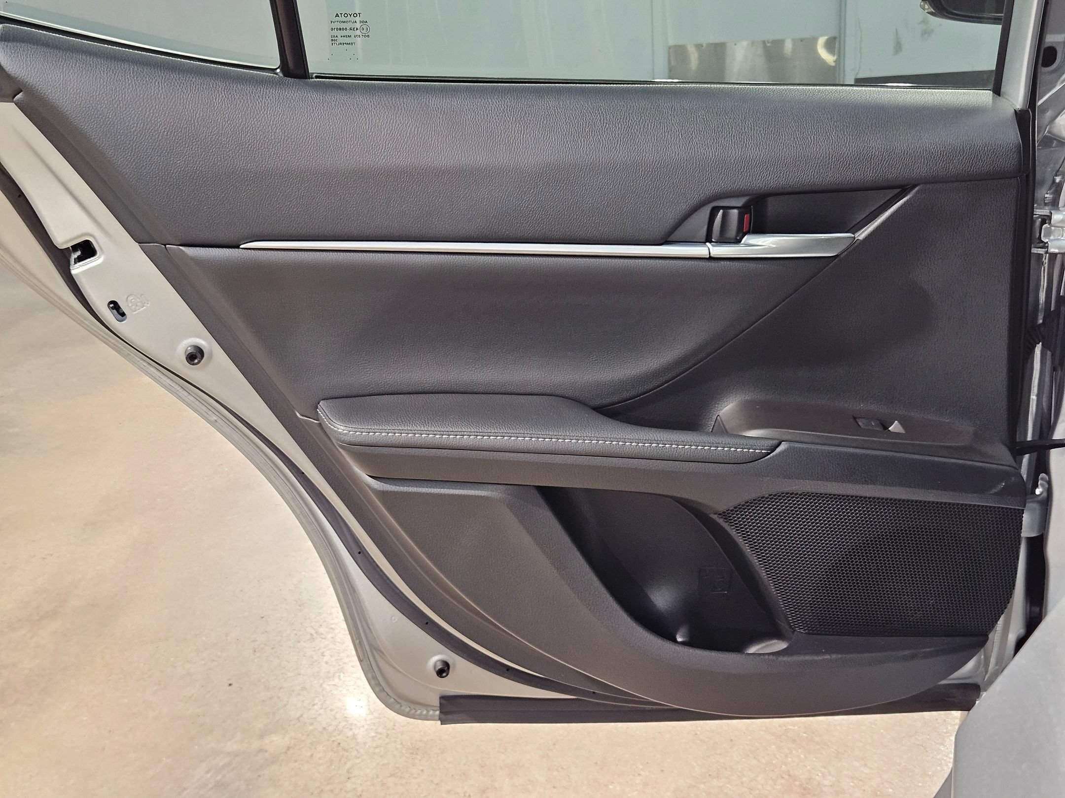 Used 2023 Toyota Camry XSE w/ Navigation Package FWD image 36