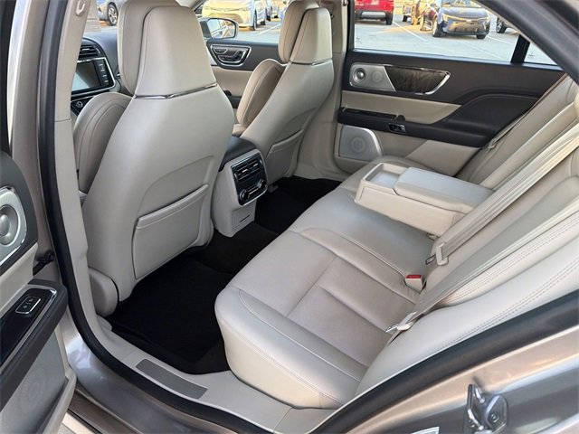 Used 2019 Lincoln Continental Reserve image 29