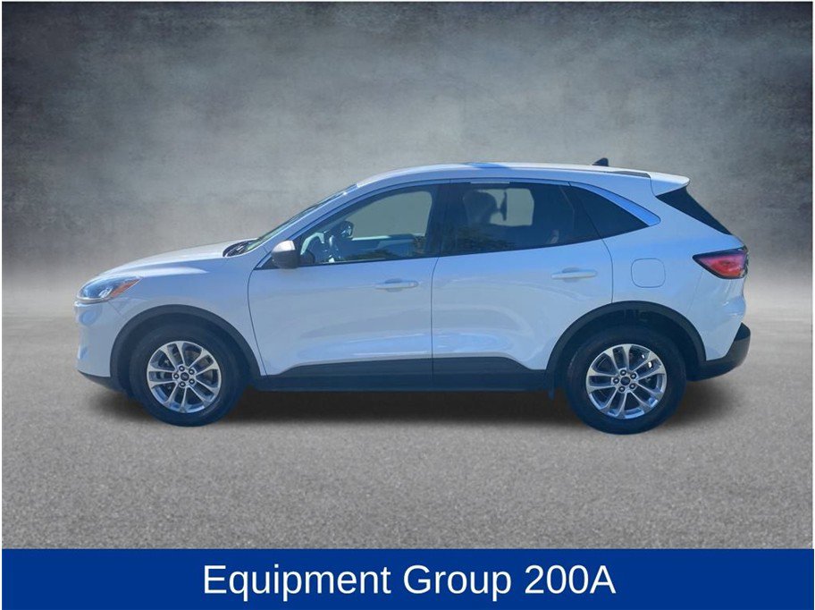 Used 2022 Ford Escape SE image 10