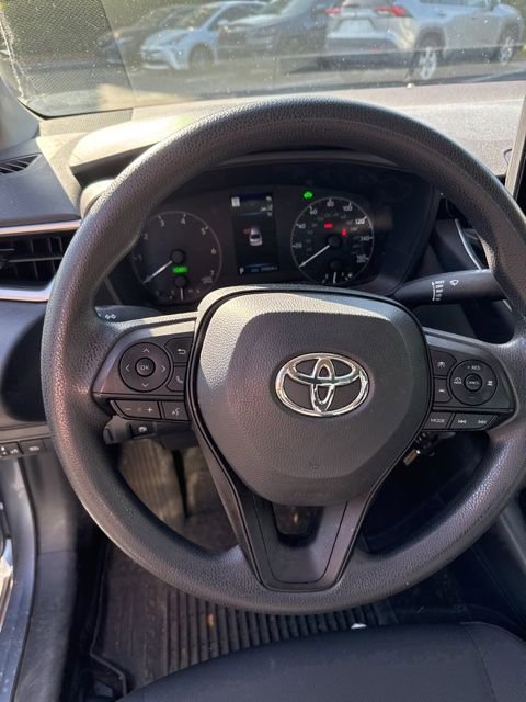 Used 2023 Toyota Corolla LE FWD image 10