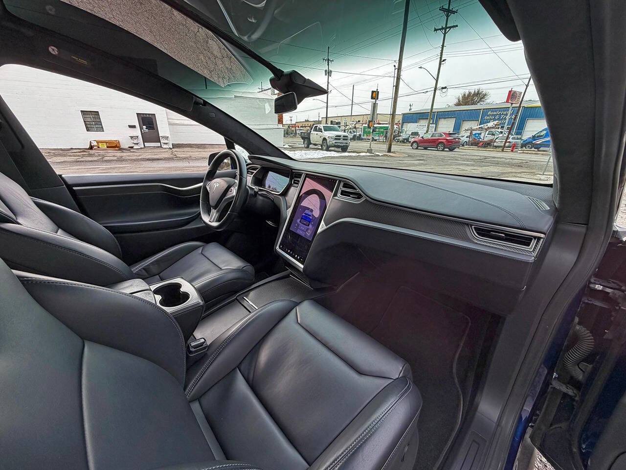 Used 2017 Tesla Model X 75D image 15