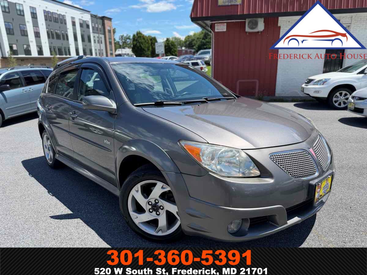 Used 2008 Pontiac Vibe w/ Preferred Package FWD image 1