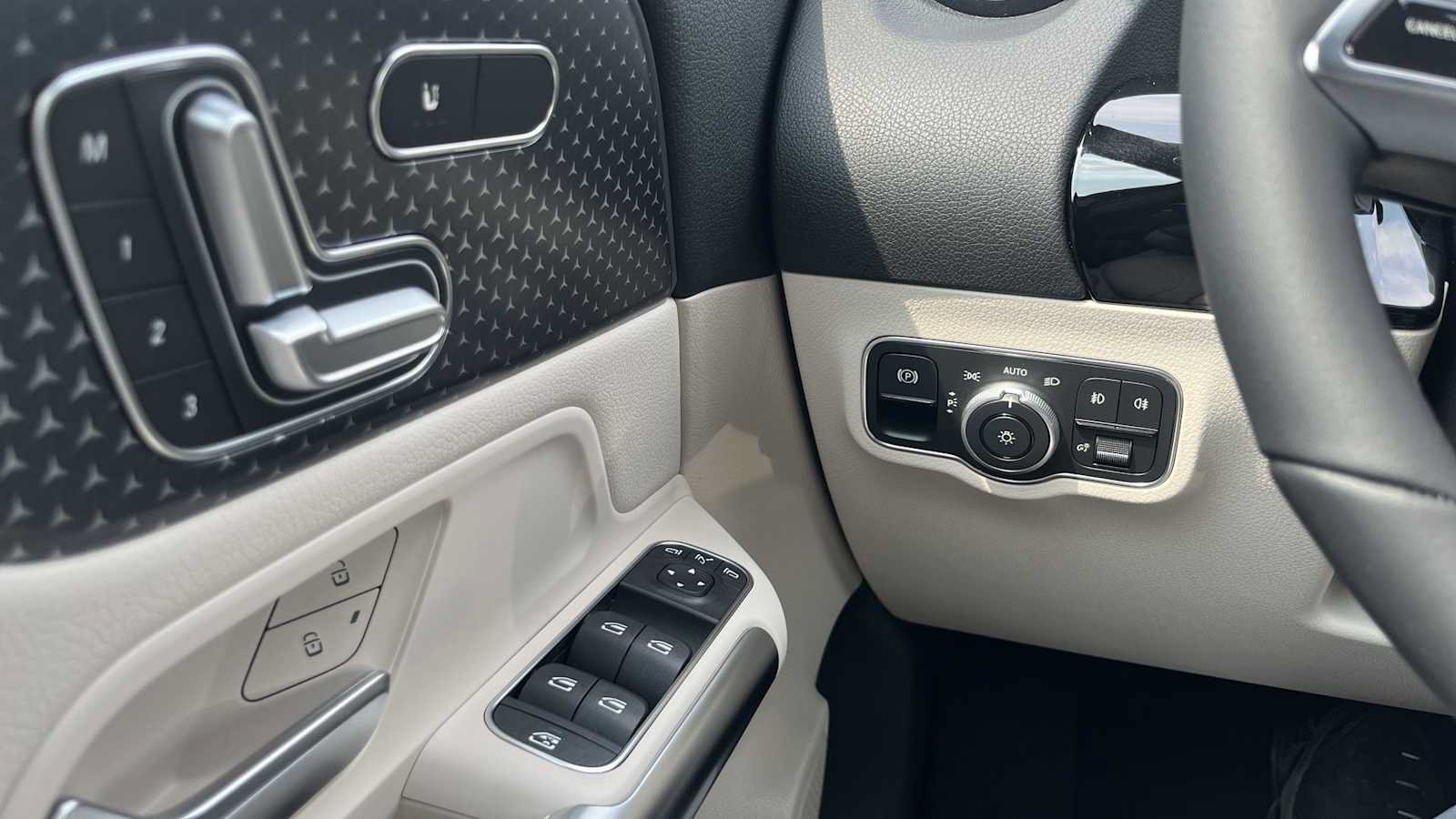 New 2026 Mercedes-Benz GLA 250 4MATIC image 31