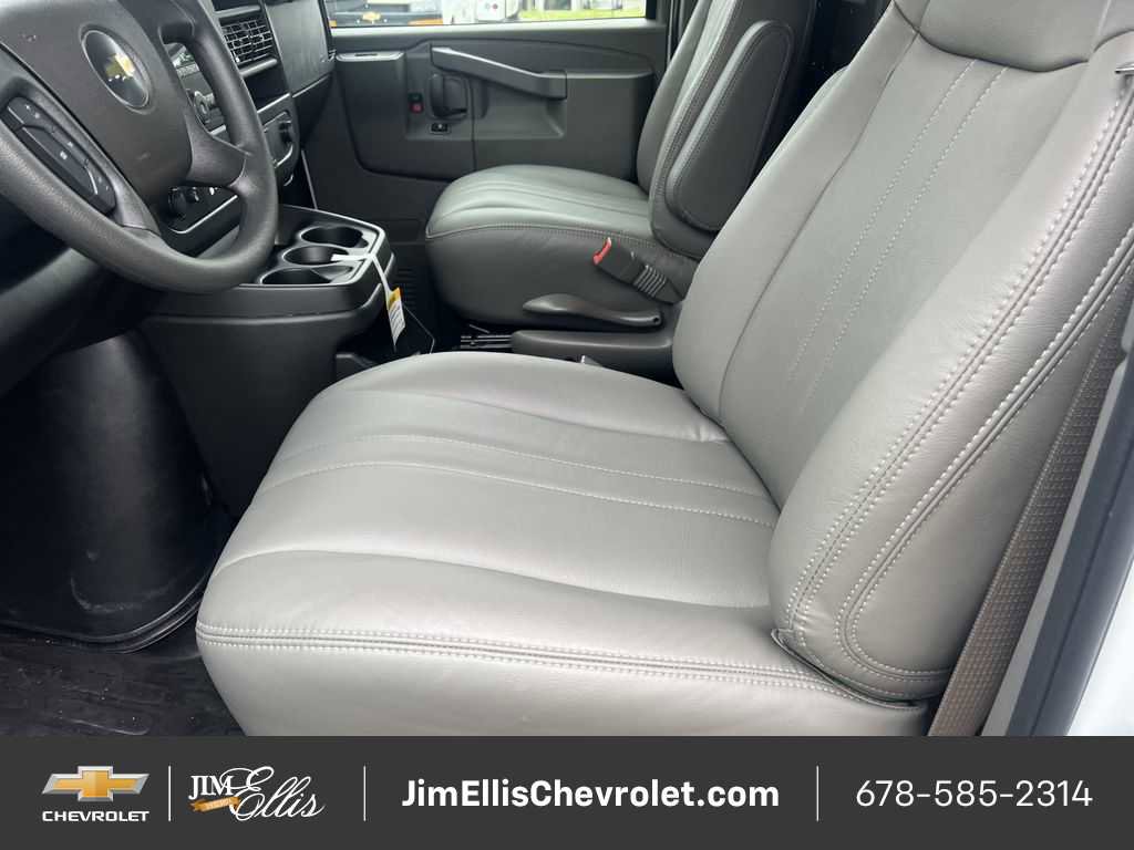 New 2025 Chevrolet Express 2500 w/ Driver Convenience Package RWD image 11