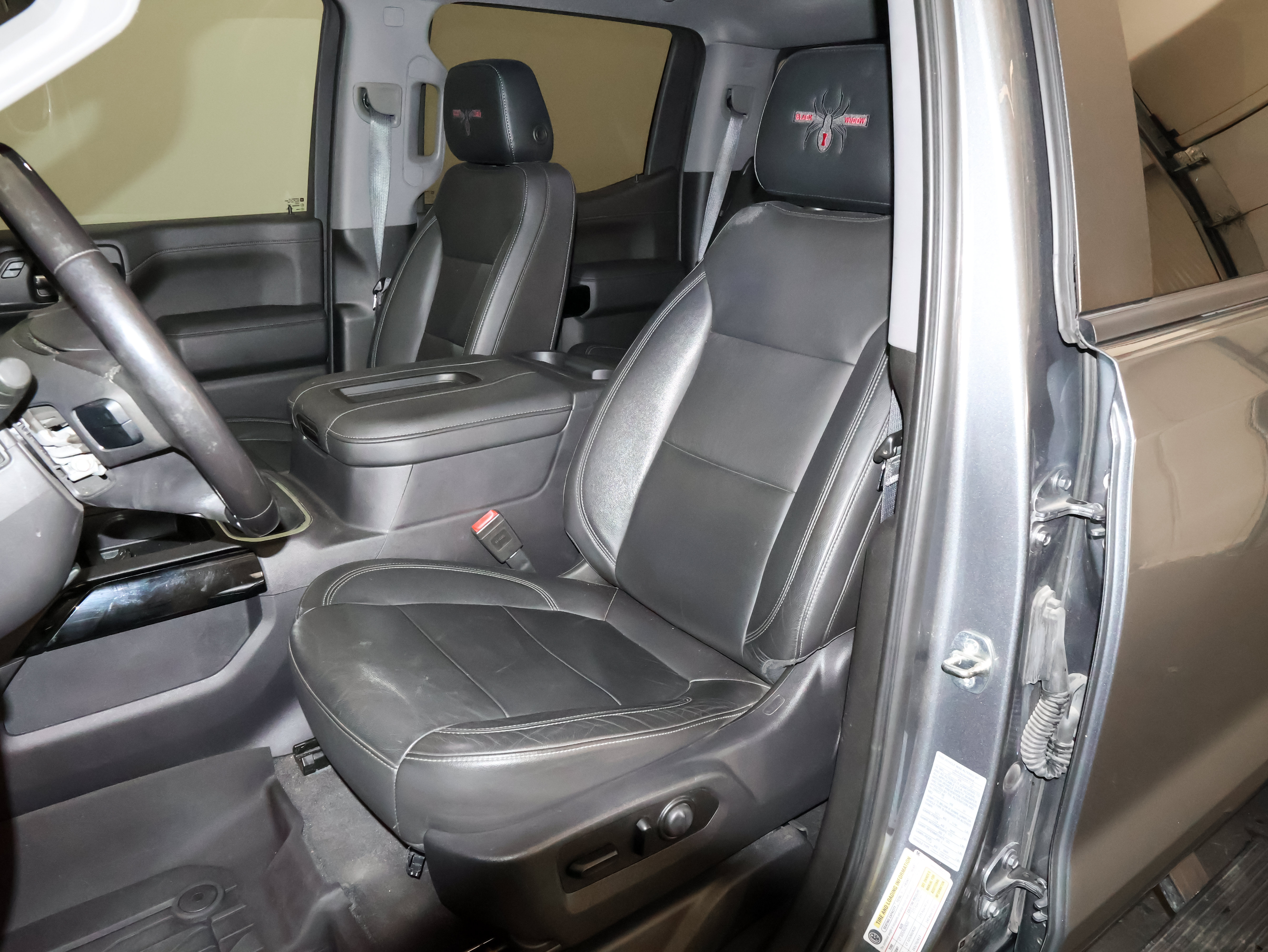 Used 2020 Chevrolet Silverado 1500 RST AWD/4WD image 13