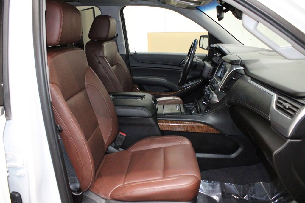 Used 2019 Chevrolet Tahoe Premier w/ Premier Plus Edition image 17