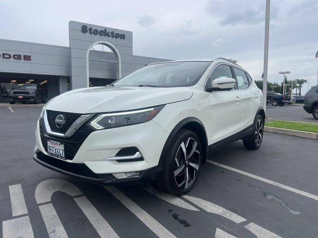 Used 2022 Nissan Rogue Sport SL w/ Premium Package AWD/4WD image 3