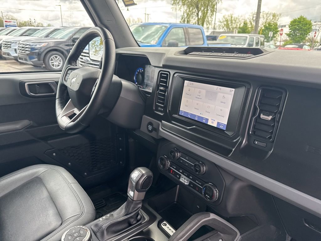 Used 2023 Ford Bronco Big Bend w/ Sasquatch Package AWD/4WD image 36