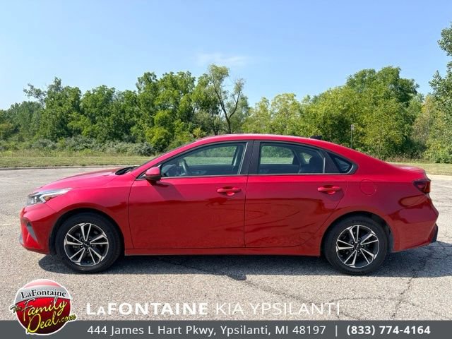 Certified 2024 Kia Forte LXS FWD image 2