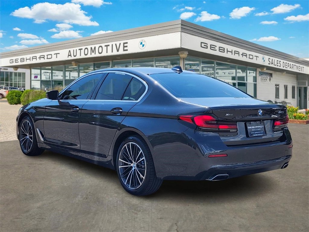 Used 2022 BMW 540i xDrive w/ Premium Package image 5