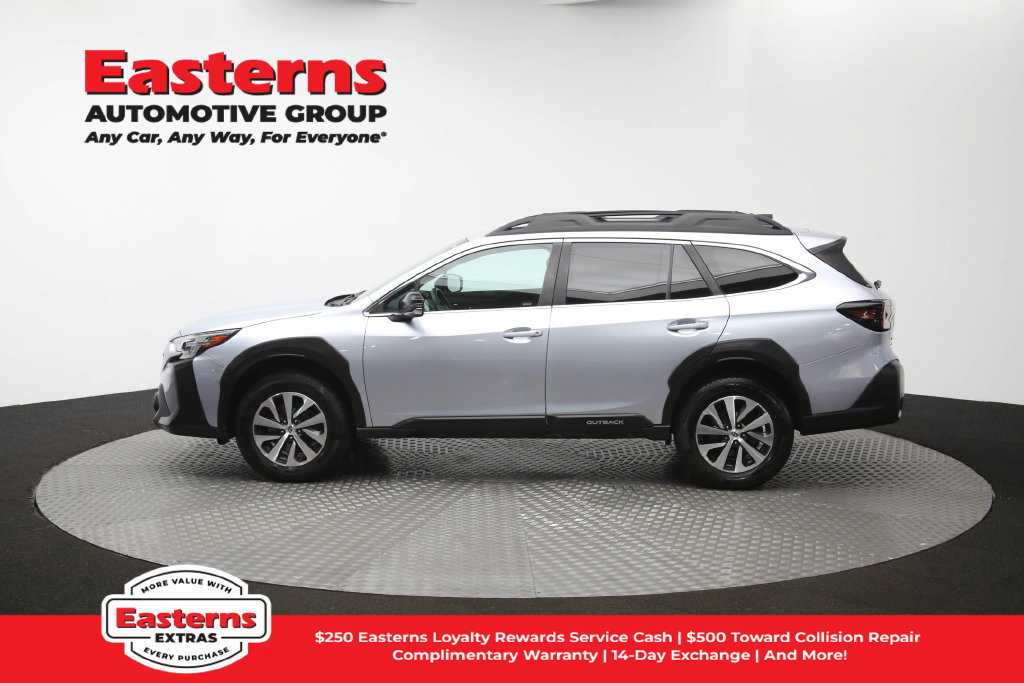 Used 2023 Subaru Outback Premium AWD/4WD image 61
