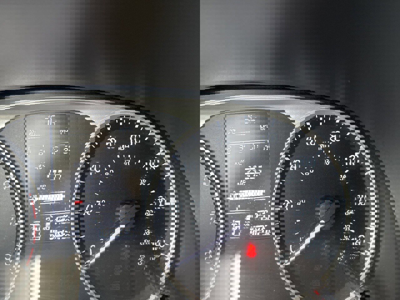 Certified 2024 Nissan Kicks S image 29