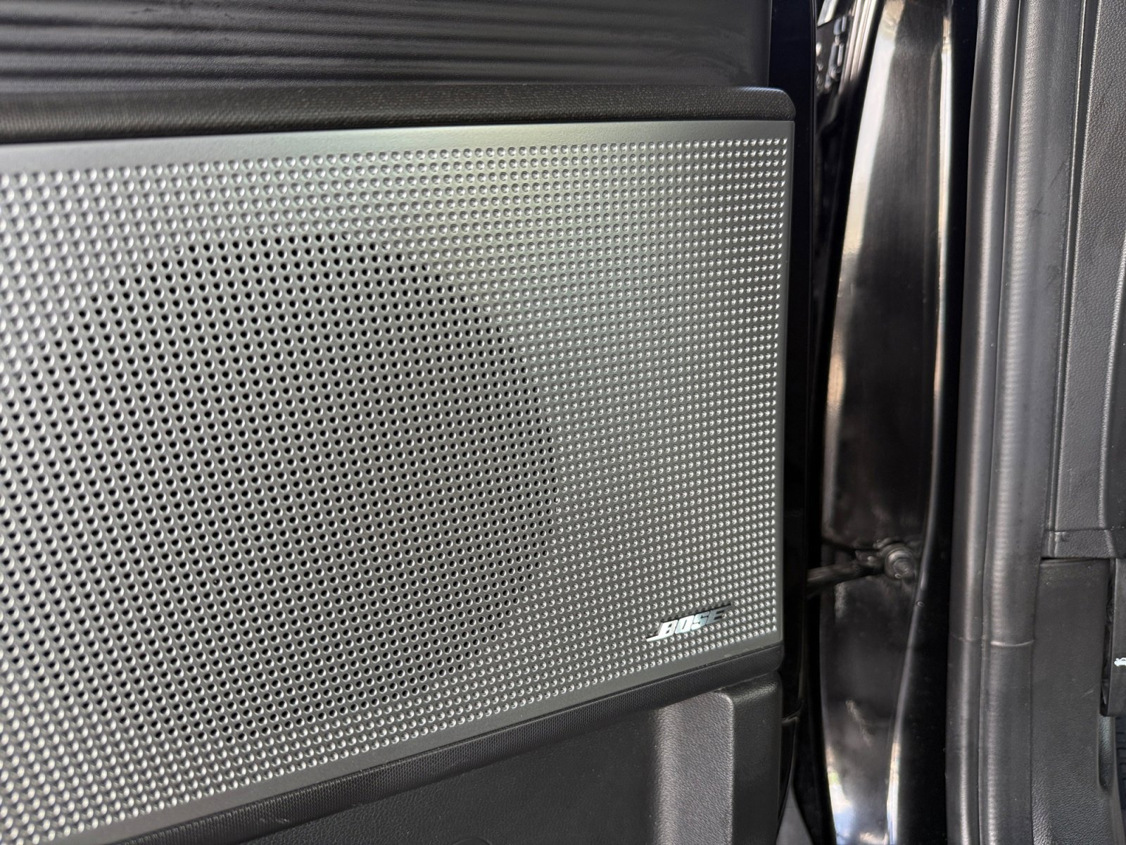 Used 2024 Hyundai Ioniq 6 Limited image 23