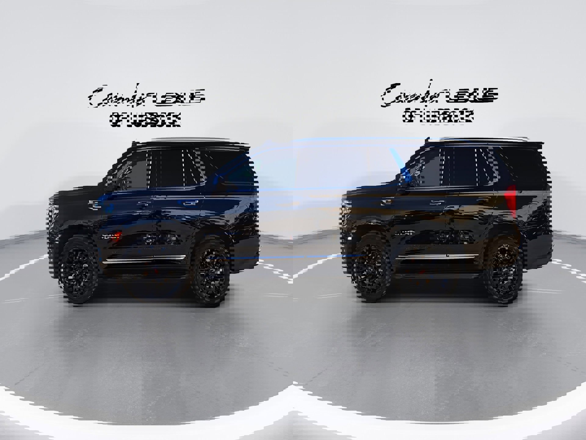 Used 2023 GMC Yukon SLT image 5