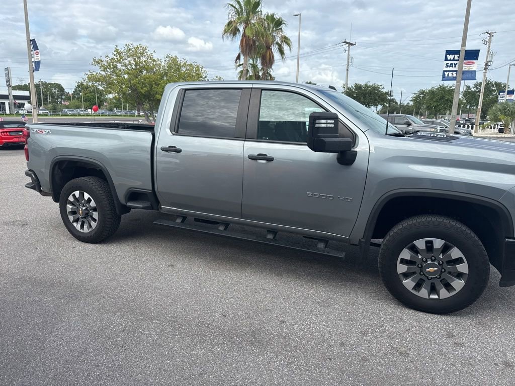 Used 2024 Chevrolet Silverado 2500 Custom w/ Custom Value Package AWD/4WD image 5