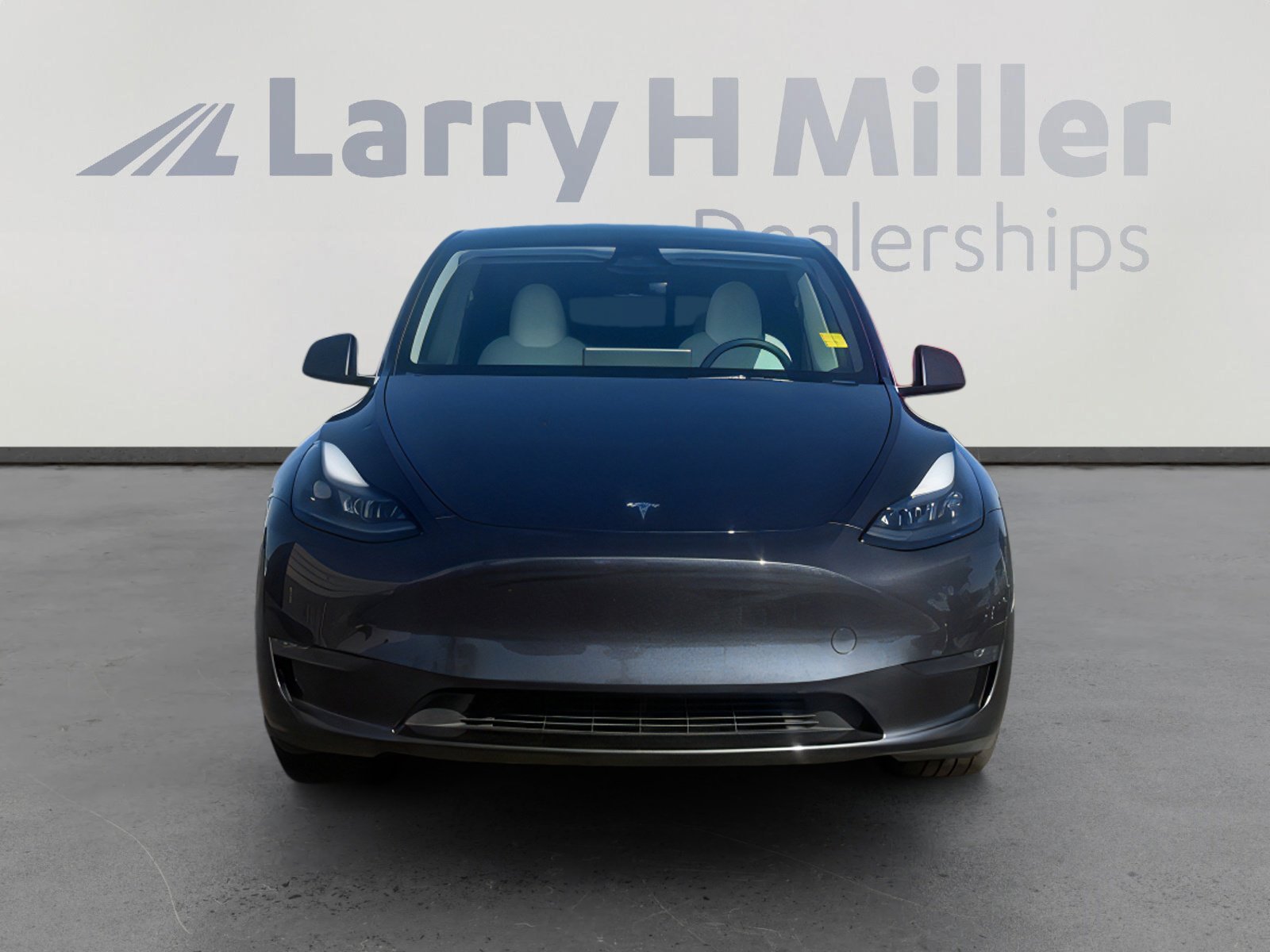 Used 2024 Tesla Model Y Performance image 4
