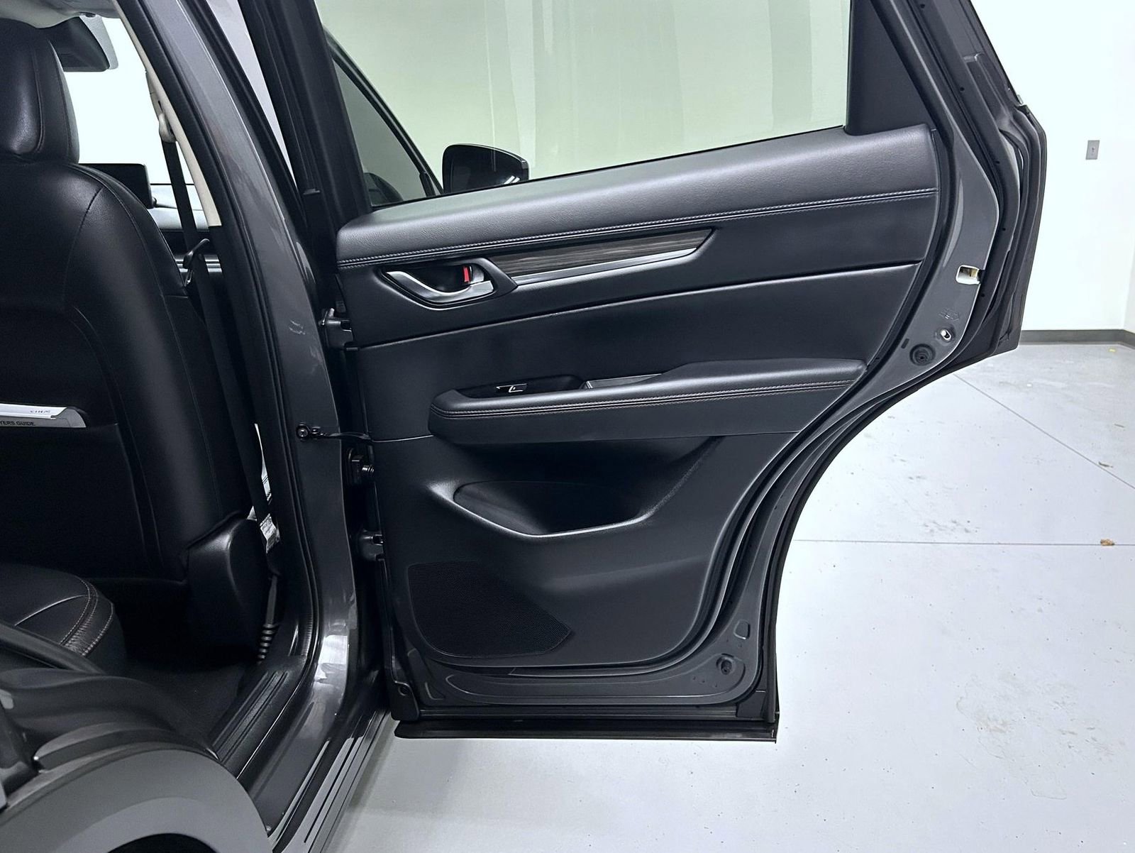 Used 2022 MAZDA CX-5 AWD 2.5 S w/ Premium Package image 17