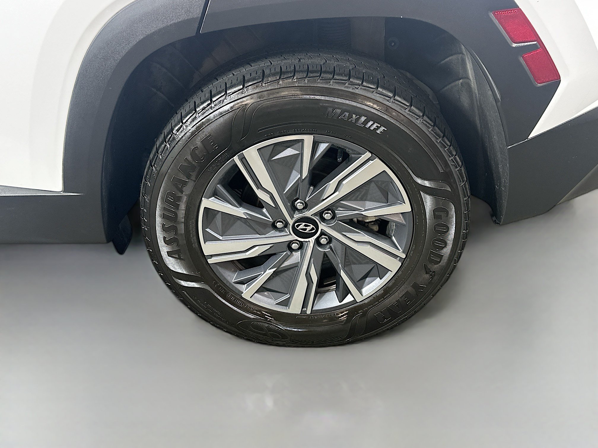Used 2023 Hyundai Tucson Blue AWD/4WD image 30