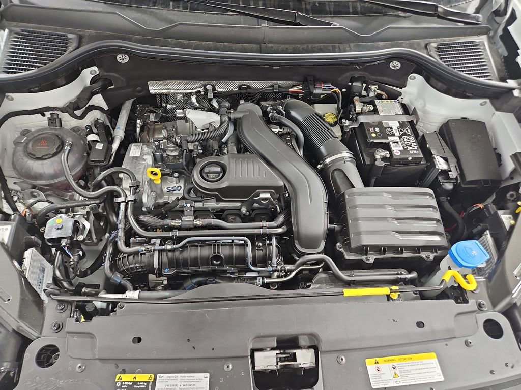 New 2026 Volkswagen Taos SE FWD image 20