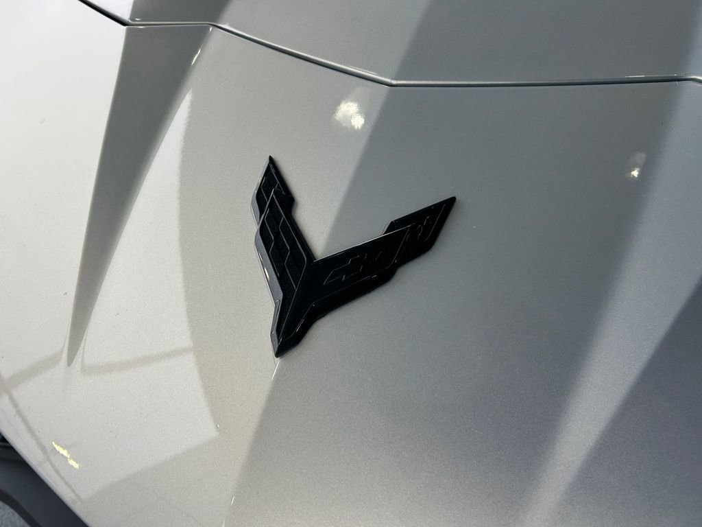 Used 2023 Chevrolet Corvette Stingray Preferred Conv w/ Stealth Interior Trim Package RWD image 28